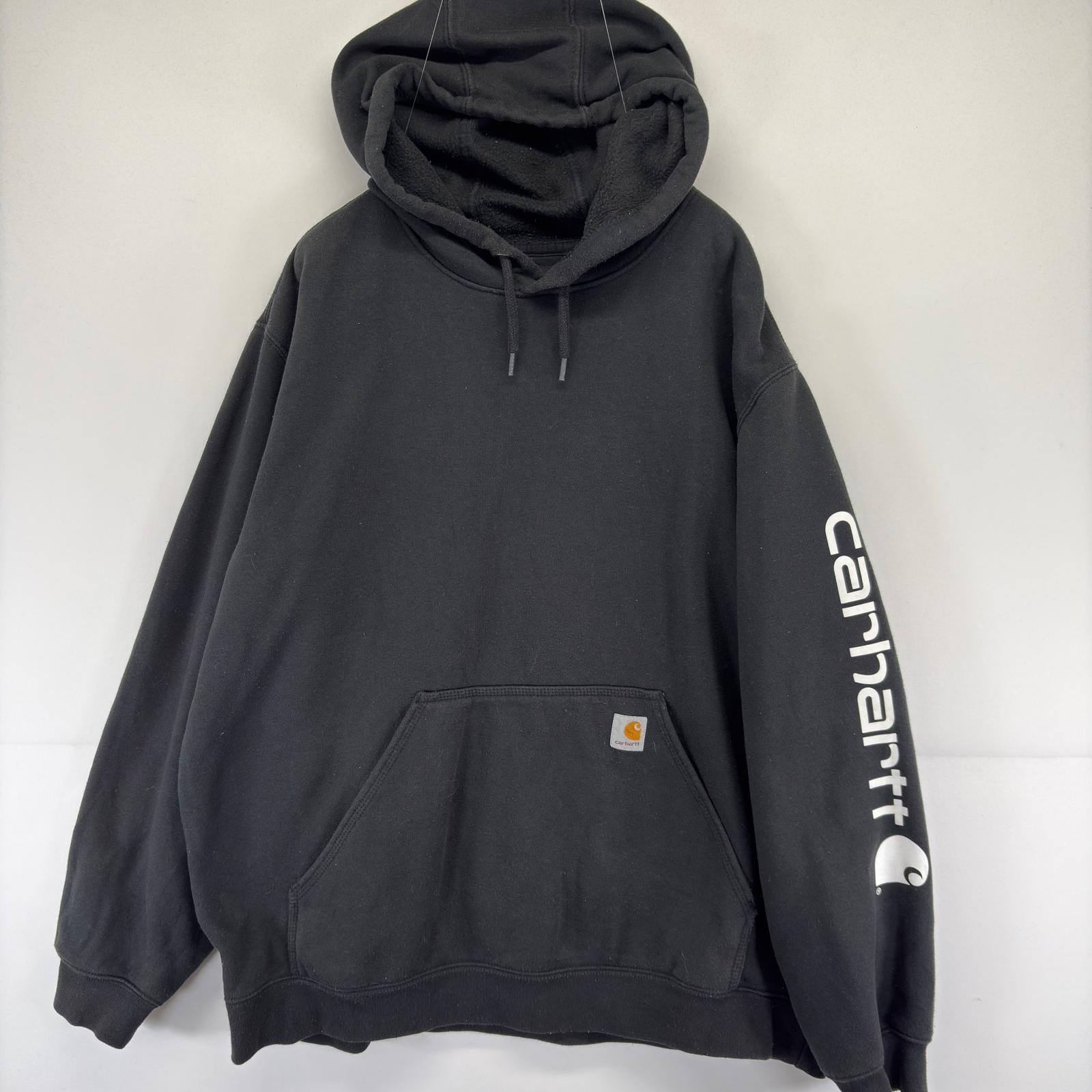 古着 カーハート Carhartt スウェット 大きいサイズ ロゴ プルオーバー  パーカー 袖ロゴ プリント 2XL  ブラック メンズ