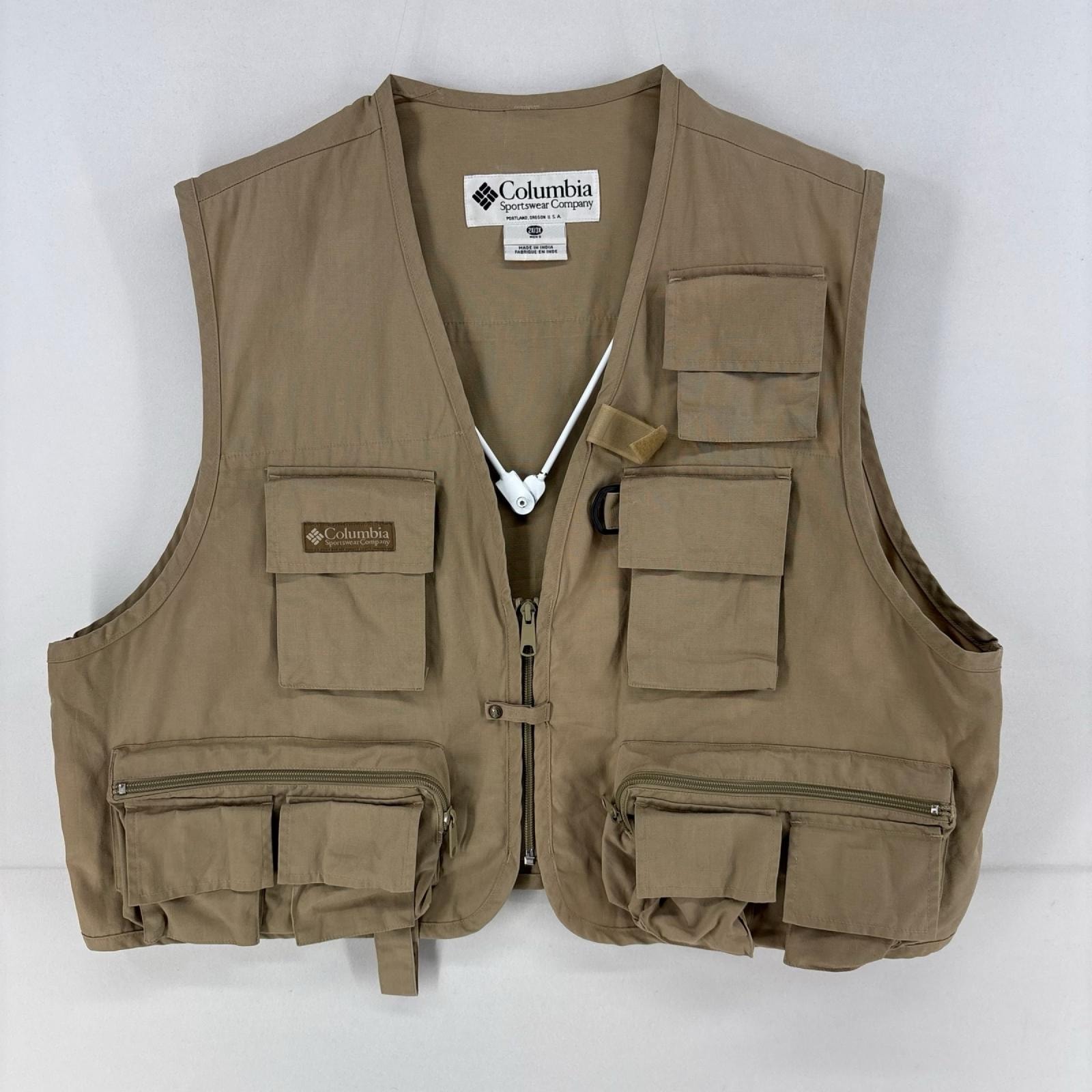 古着 コロンビア Columbia ベスト フルジップ ロゴ 刺繍 フィッシングベスト 大きいサイズ 2X/3X  ベージュ 無地 メンズ