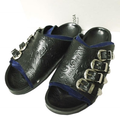TOGA PULLA トーガ プルラ Metal Buckle Emboss Sandal メタルバックルエンボスストラップサンダル AJ698 36(23cm) BLACK/NAVY レザー シューズ g22595