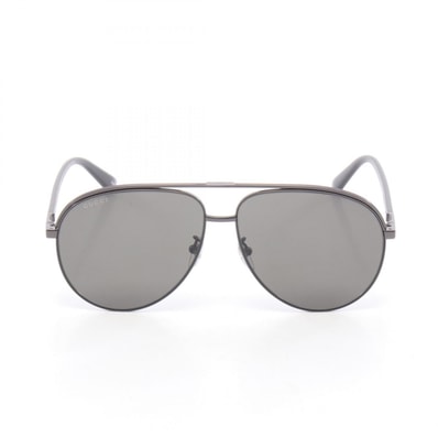 グッチ GUCCI サングラス 衣料品 メタル / プラスチック メンズ ブラック系 / レッド系 GG1098S001 【新品】