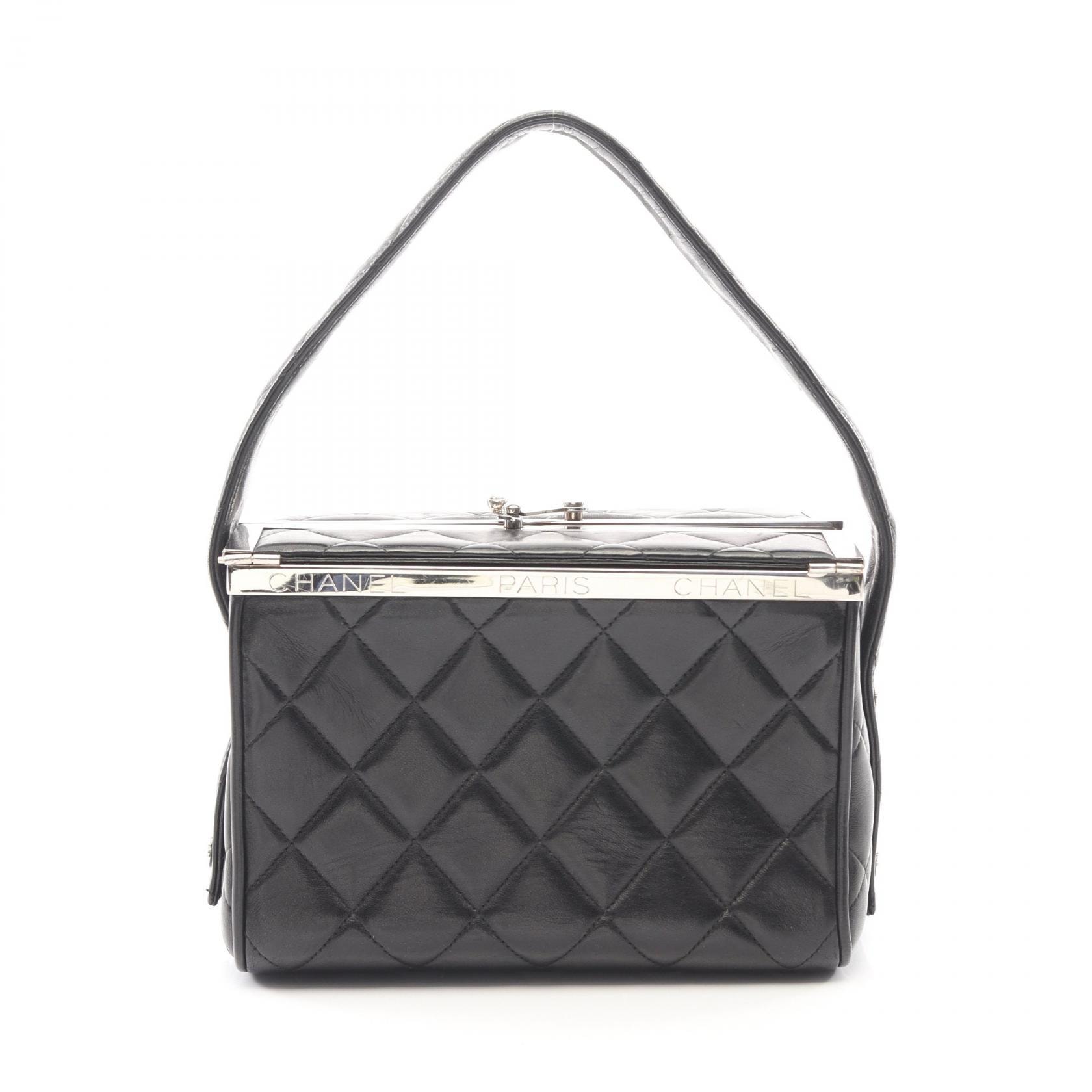 シャネル CHANEL マトラッセ ハンドバッグ バッグ ラムスキン(羊革) レディース ブラック系 【中古】