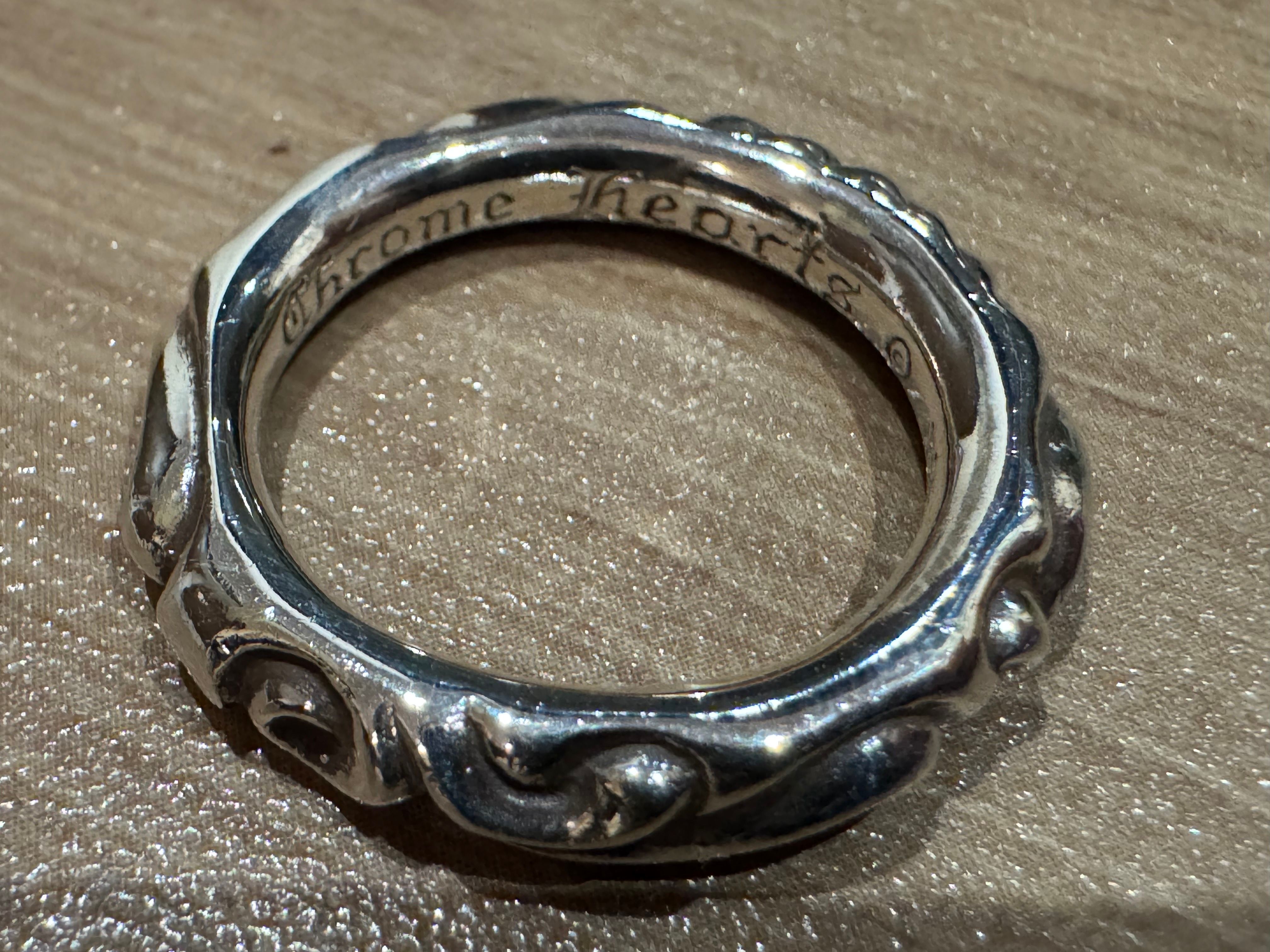 Chrome Hearts Scroll Band Ring "Silver"