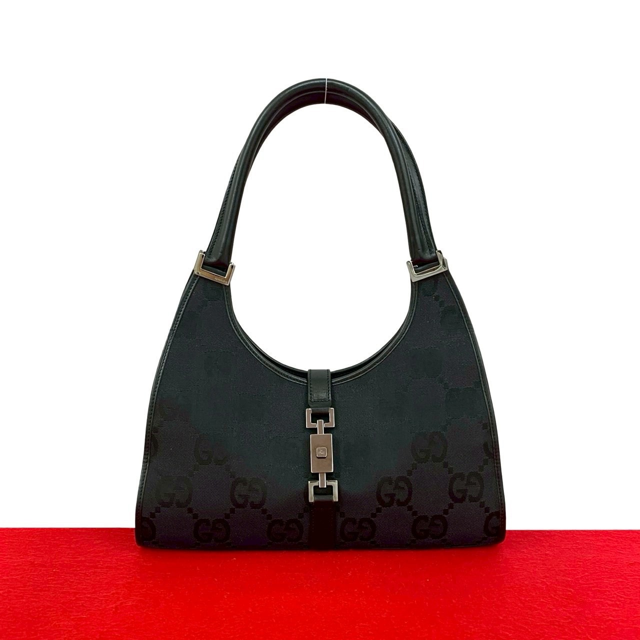 B (目立った傷や汚れなし)】GUCCI グッチ ジャッキー GG 柄 B (目立った傷や汚れなし)】GUCCI グッチ ジャッキー GG 柄
