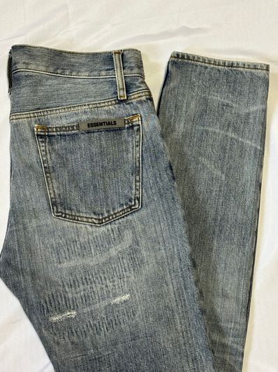 FEAR OF GOD ESSENTIALS Denim Jeans "Light Indigo"