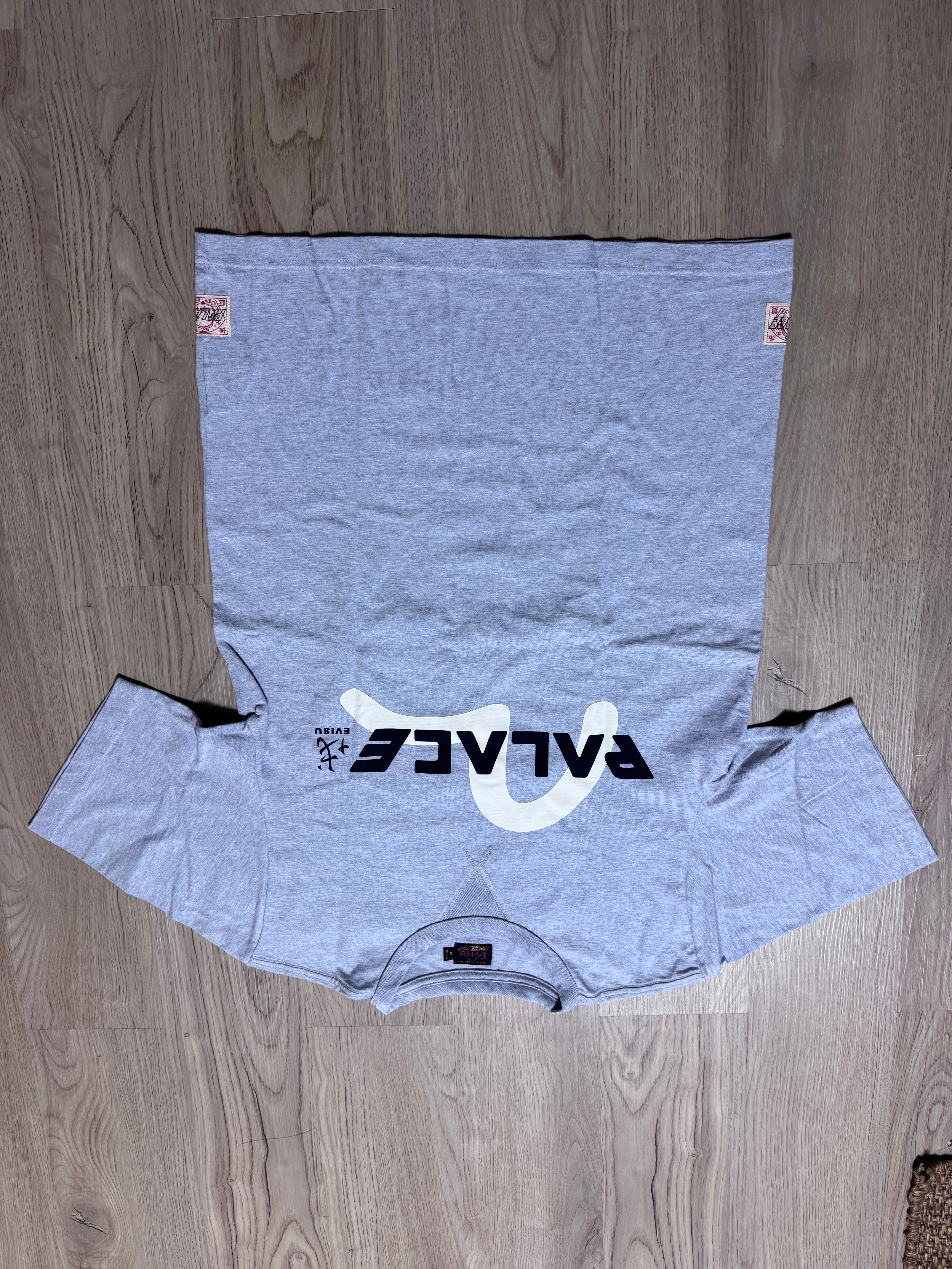 PALACE Evisu Tee "Grey"