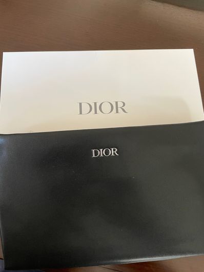 DIOR小物入れ