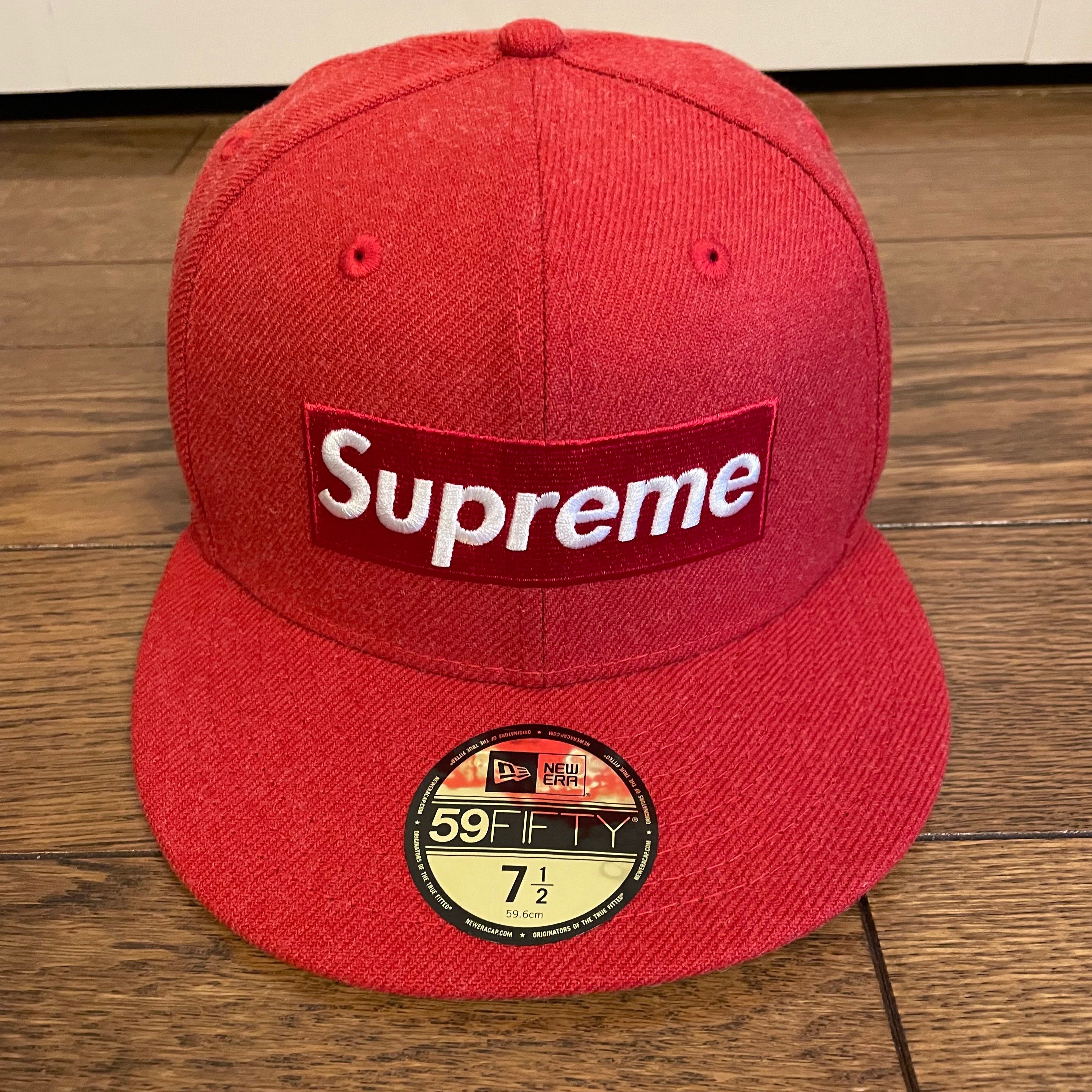 Supreme World Famous Box Logo New Era® "Red"