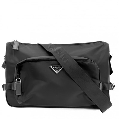 PRADA プラダ ショルダーバッグ ラージ Re-Nylon x サフィアーノレザー トライアングルロゴ 肩掛け 斜め掛け メンズ レディース 2VH191 ナイロン ブラック 黒 シルバー金具 ユニセックス 美品【中古品】