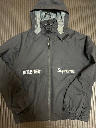 Supreme GORE-TEX Court Jacket "Black"