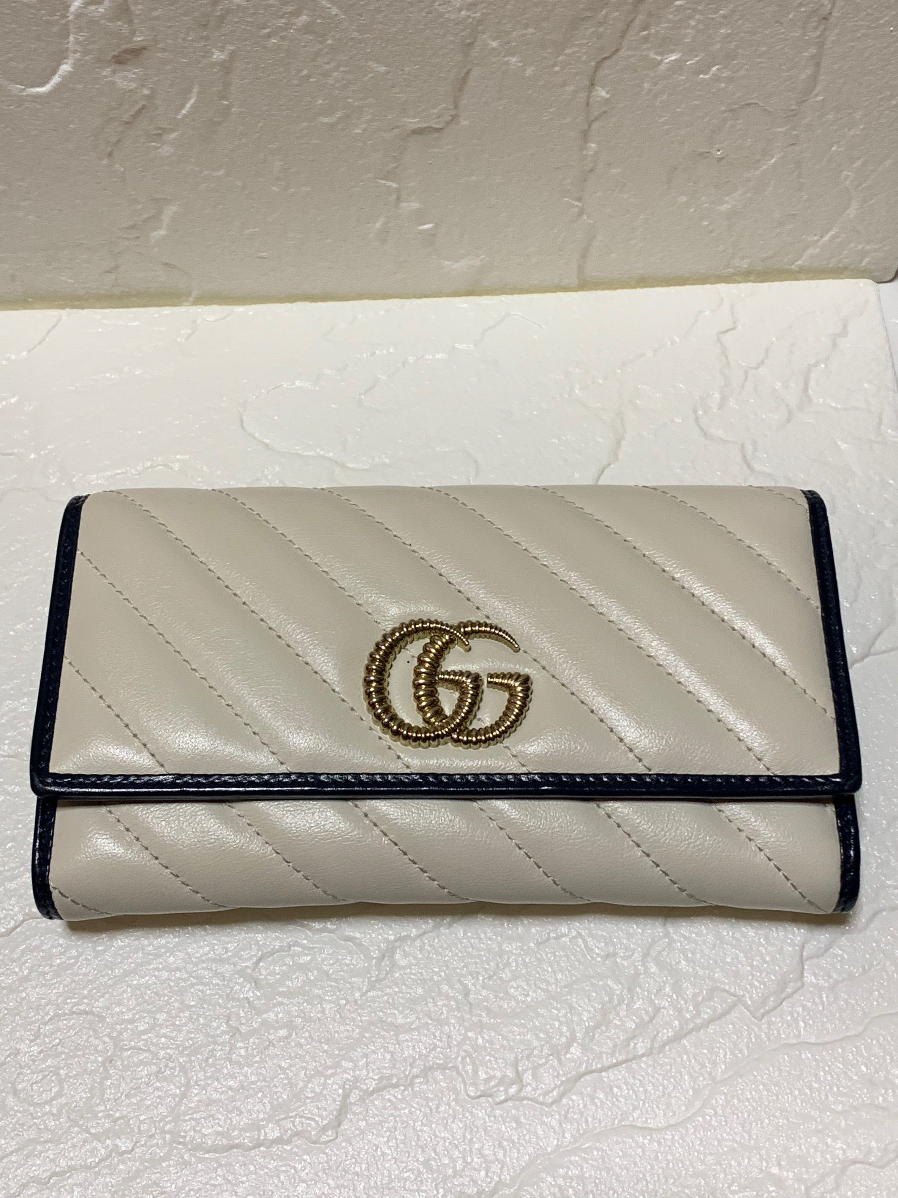 GUCCI GG Marmont Continental Wallet "White"