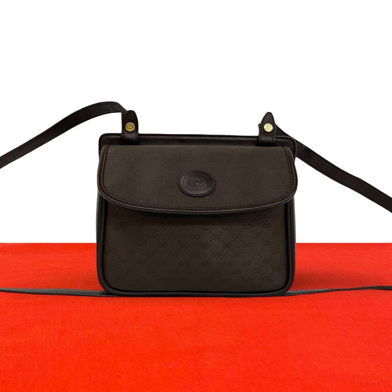 GUCCI グッチ マイクロGG 柄 レザー PVC ショルダーバッグ ブラウン
51006