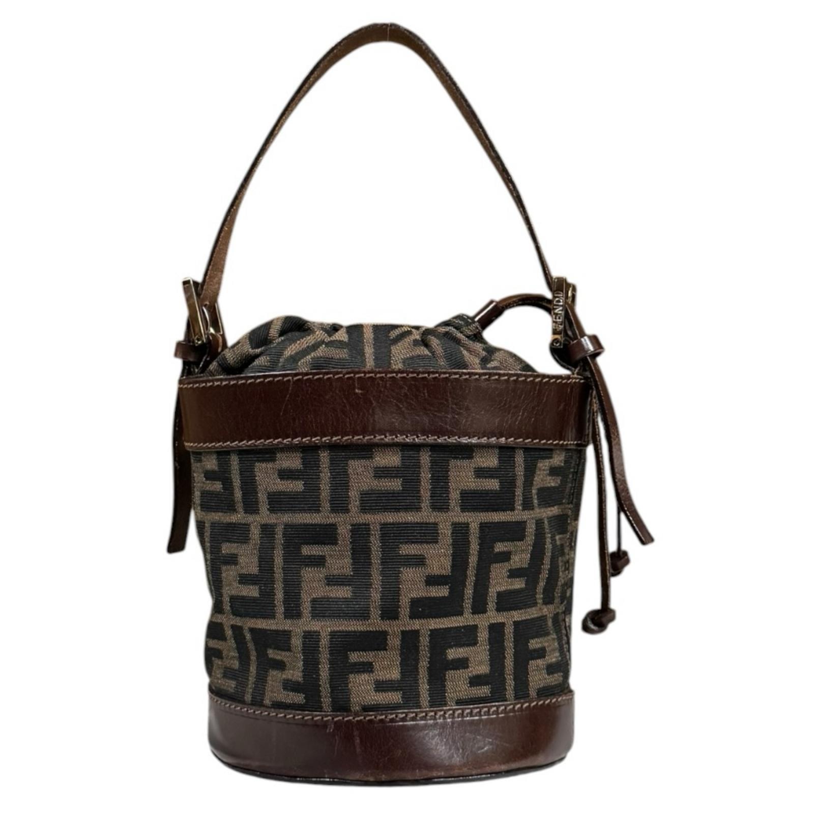 フェンディ バケットバッグ ズッカ ハンドバッグ キャンバス 2354-16325-008 ブラウン レディース FENDI  中古