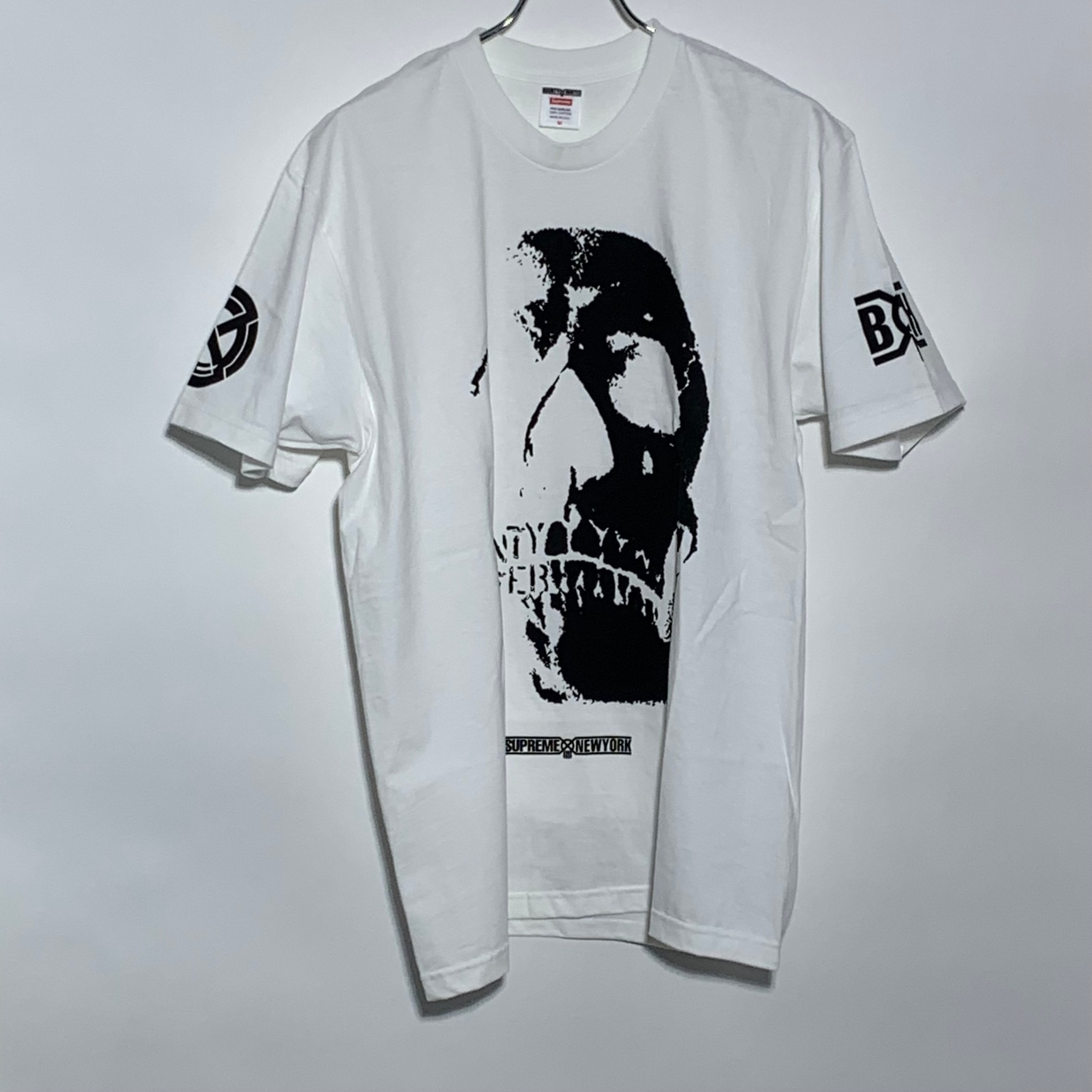 Supreme x BOUNTY HUNTER Skulls Tee "White"