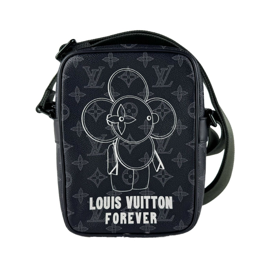 ルイ ヴィトン LOUIS VUITTON 斜め掛けショルダーバッグ モノグラムエクリプス ヴィヴィエンヌ ダヌーブPM PVC ブラック/グレー/カーキ メンズ M43677【中古】 z10906