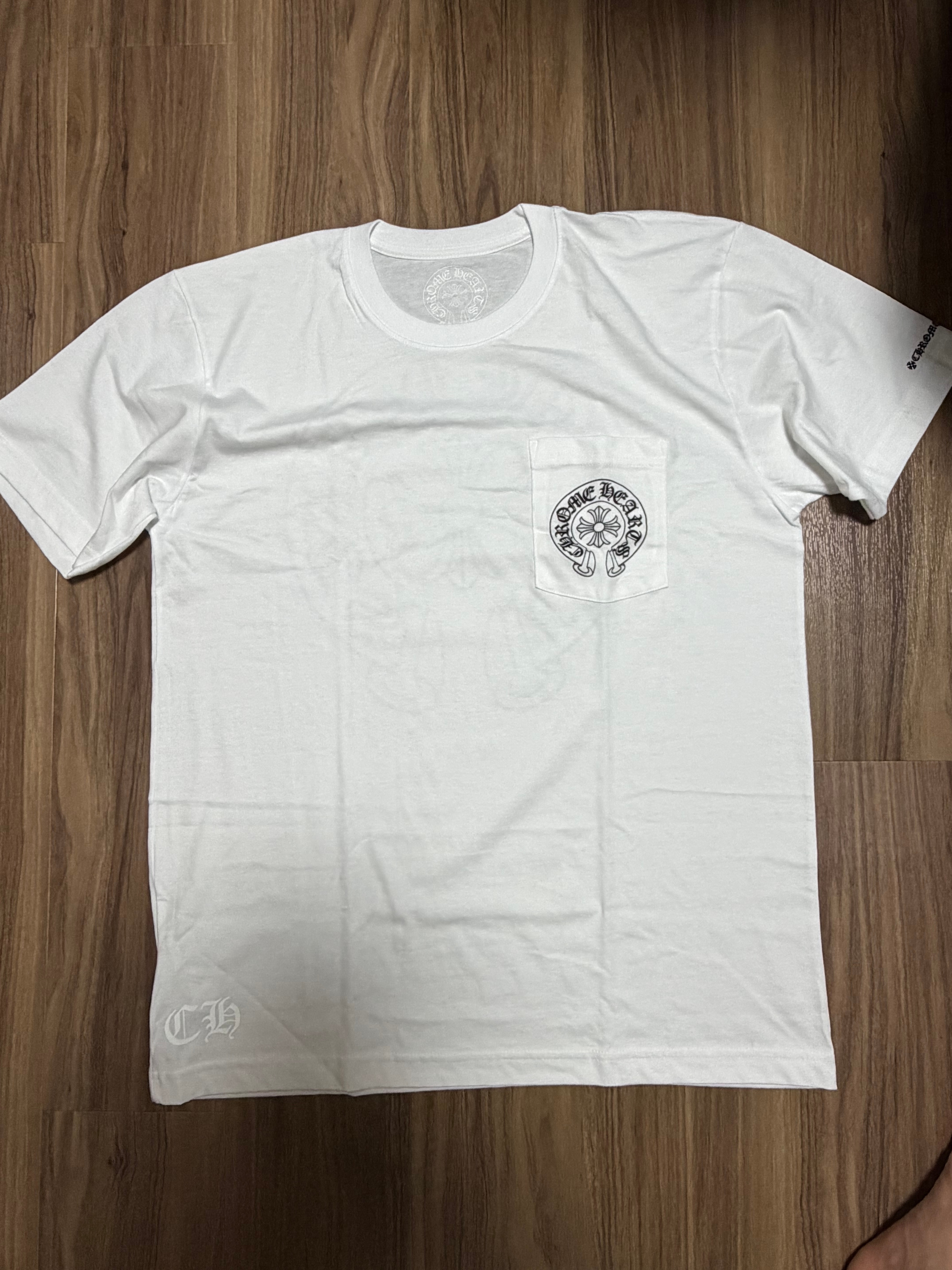 Chrome Hearts ホースシュー&ハリウッドロゴ ポケットTシャツ クロムハーツ ホースシュー ロゴ ポケット Tシャツ 