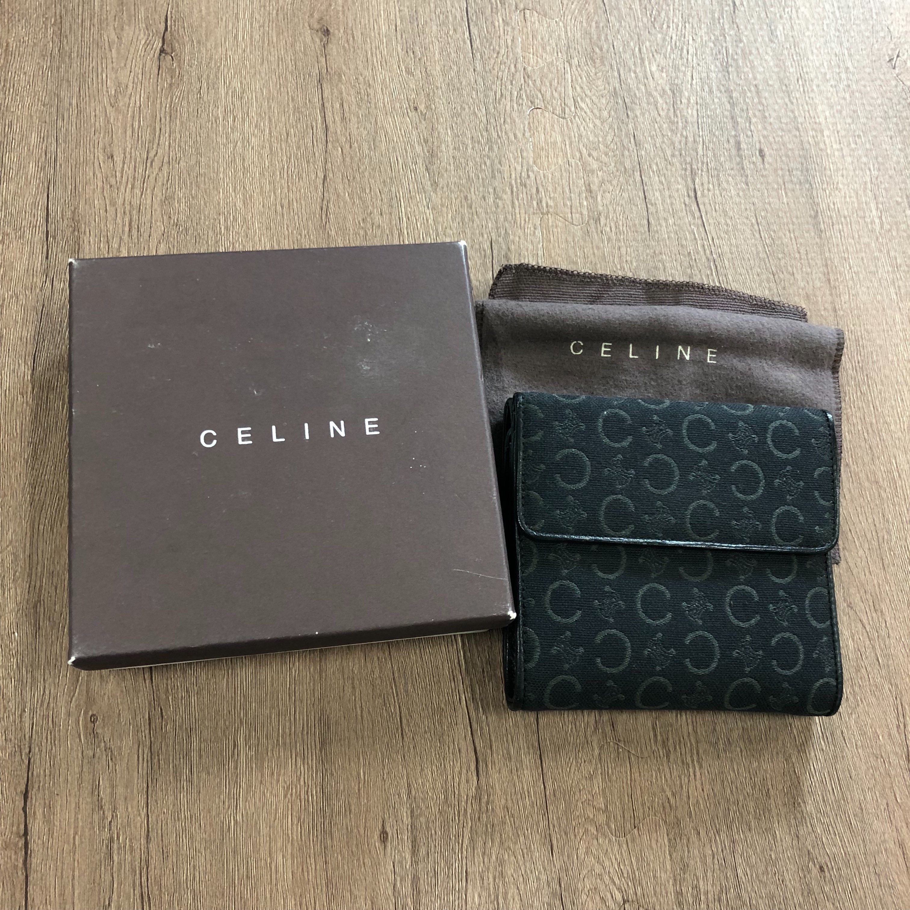 セリーヌ ジャガード 三つ折りコンパクト財布 ブラック