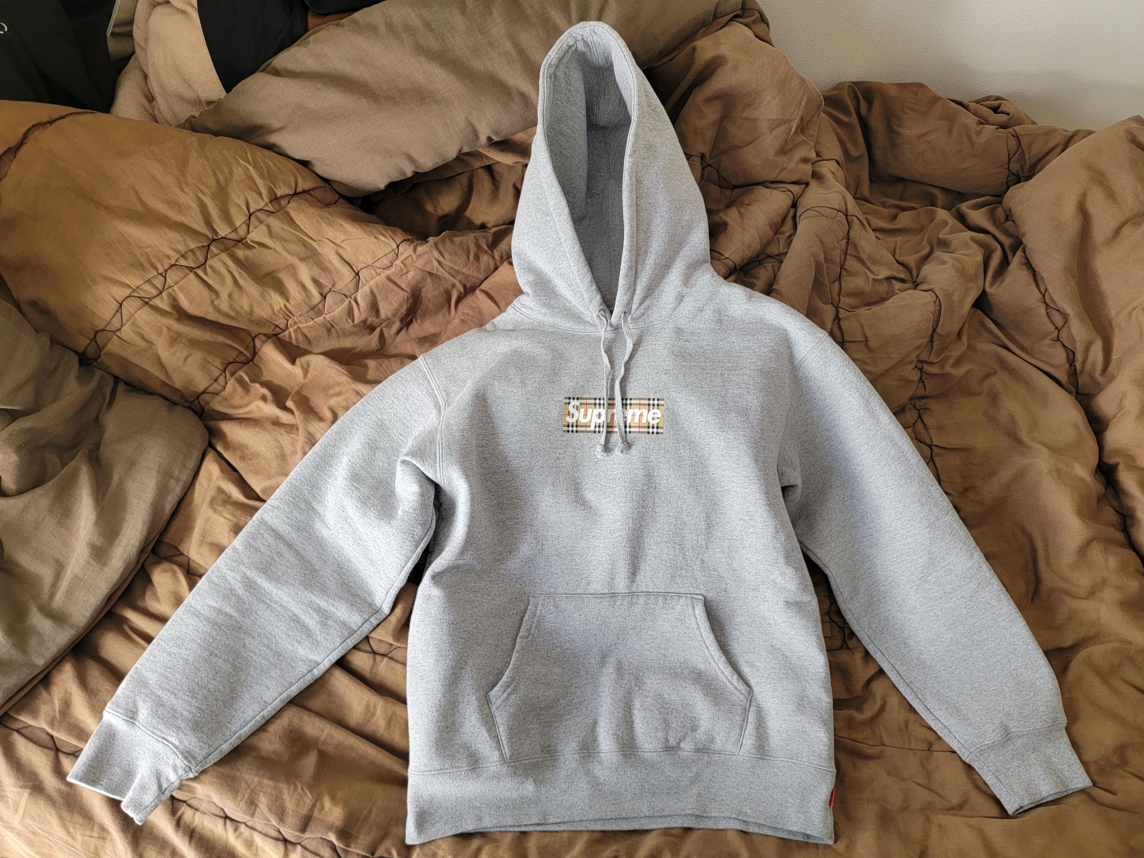 Supreme / Burberry Box Logo Hooded Sweatshirt "Heather Grey"