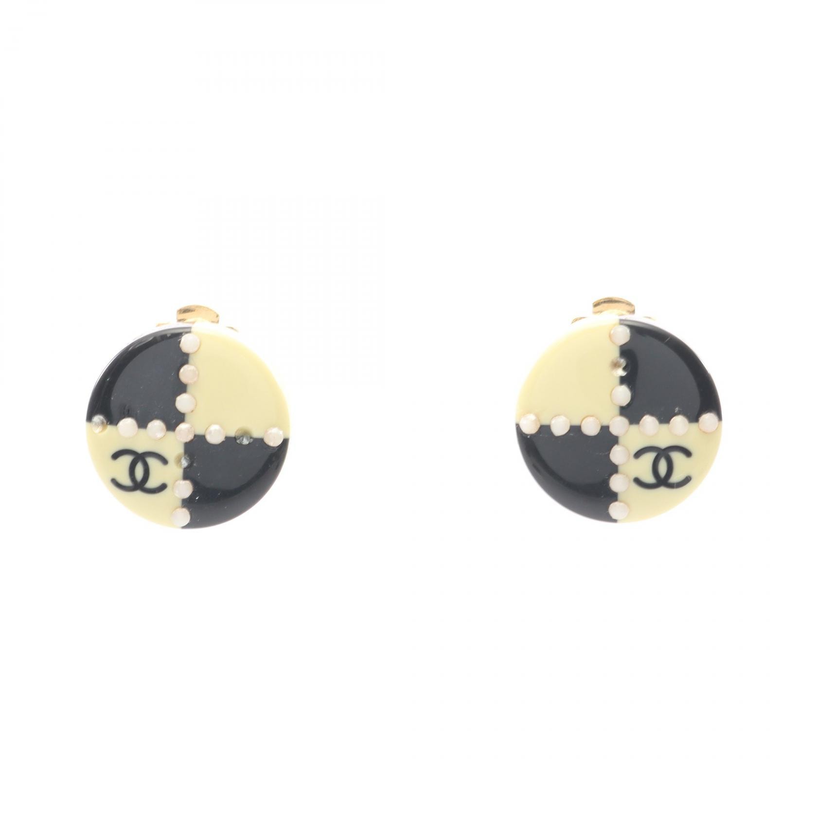 シャネル CHANEL ココマーク イヤリング ジュエリー GP(ゴールドメッキ) プラスチック レディース ホワイト系 / ブラック系 / ゴールド系 【中古】