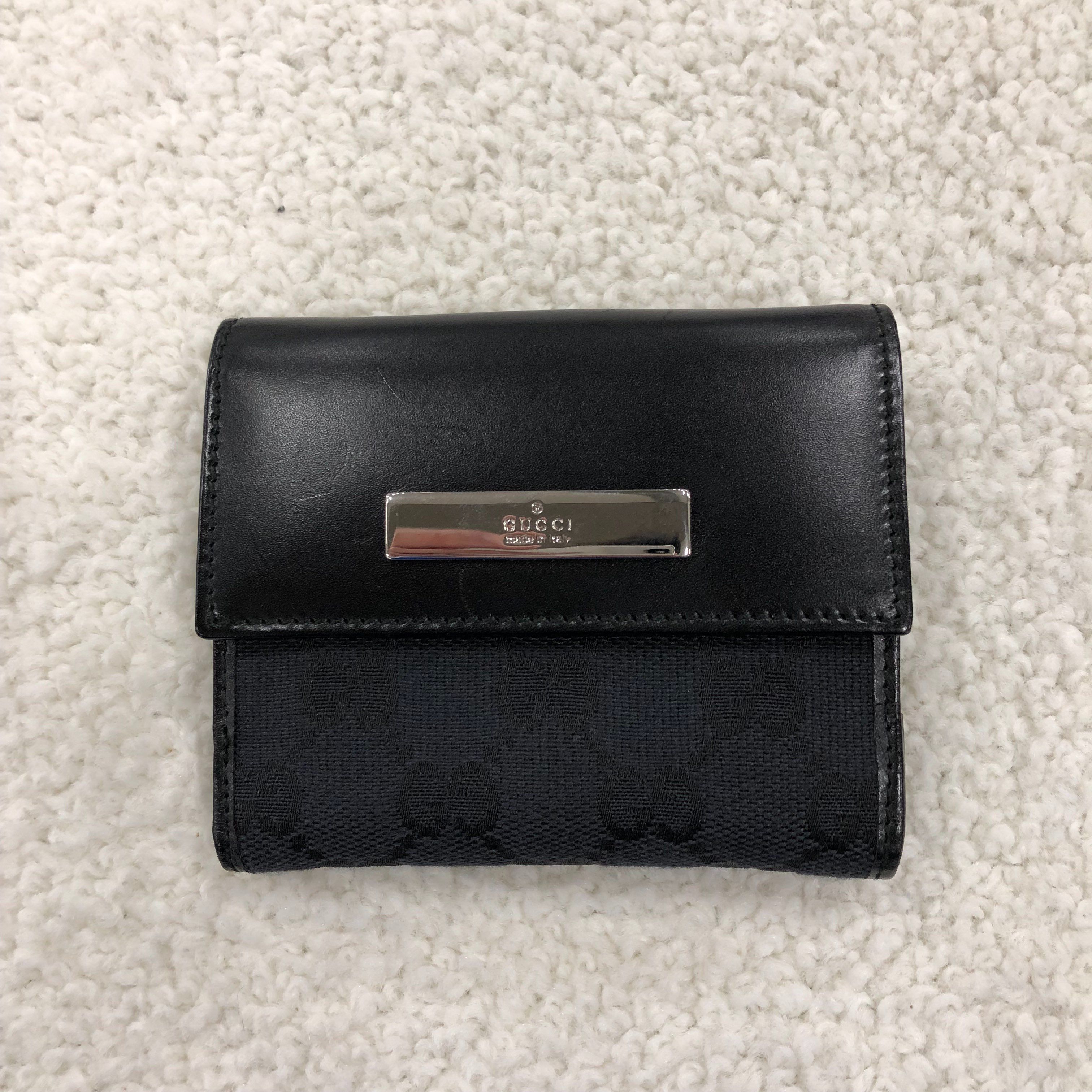 GUCCI GGキャンバス 二つ折り