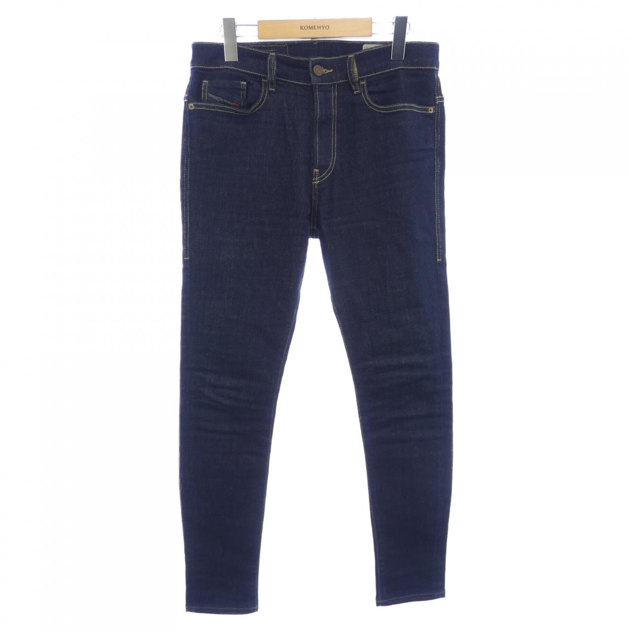 ディーゼル DIESEL ジーンズ