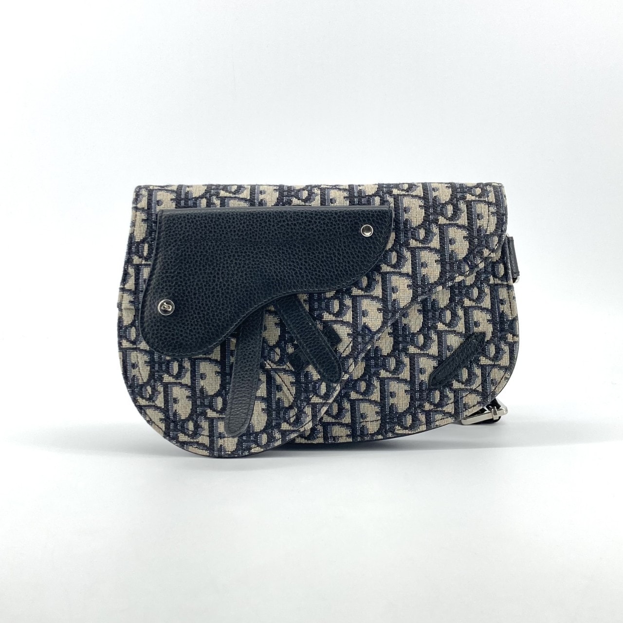 Christian Dior(クリスチャンディオール) Saddle フラップ付 オブリーク×グレインドカーフスキン ショルダーバッグ ネイビー×ブラック