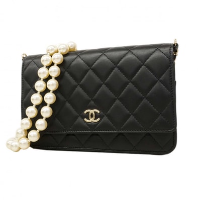 【6dc3113】シャネル ショルダーウォレット マトラッセ チェーンショルダー パール ラムスキン ブラック シャンパンゴールド金具【中古】レディース
