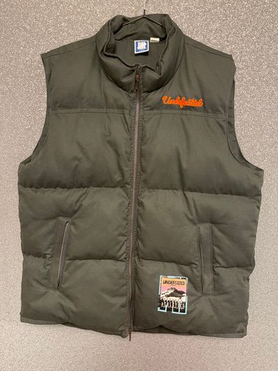 UNDEFEATED OUTDOOR PUFFER VEST - 40043 "Black"