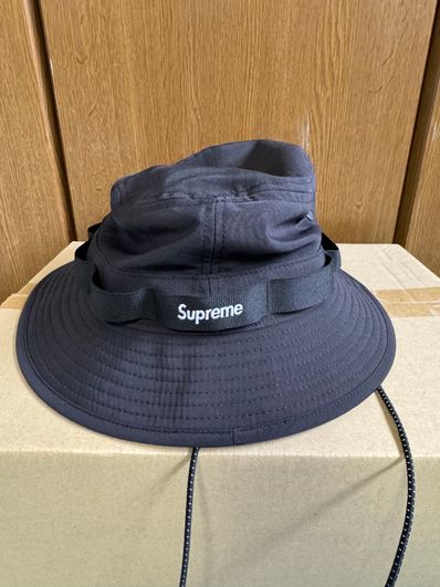 Supreme x The North Face Trekking Crusher "Black"