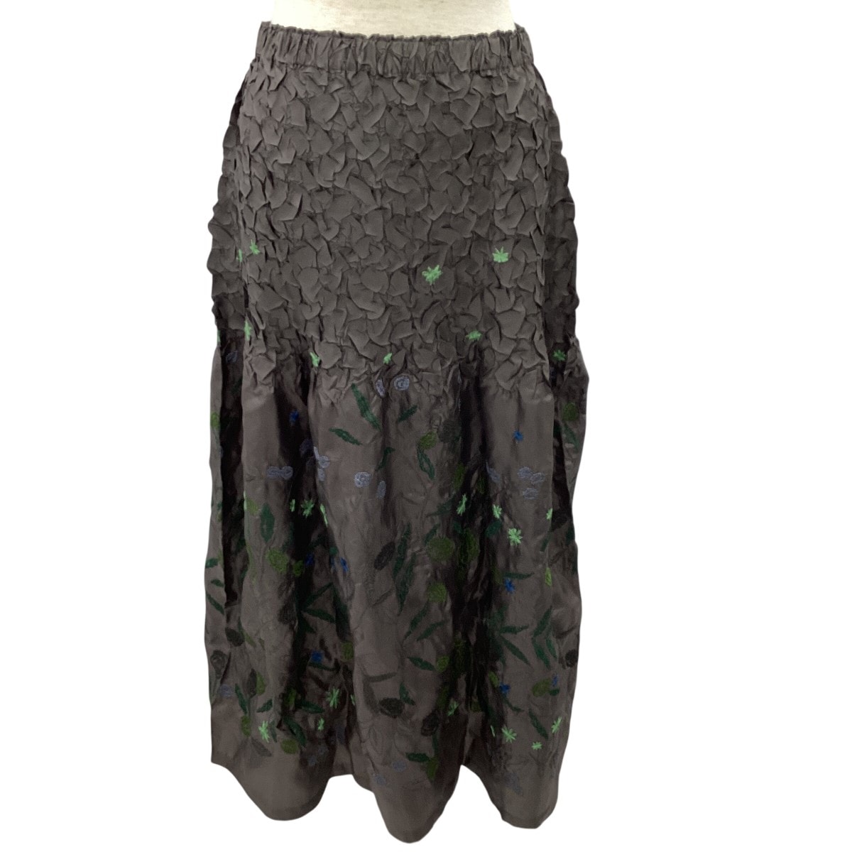 ISSEY MIYAKE イッセイミヤケ 花モチーフ スカート SIZE 3 IM22FG907 グレー