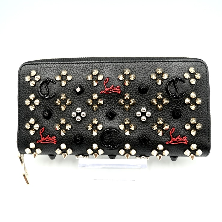 Christian Louboutin(クリスチャン・ルブタン)パネトーネ スパイクスタッズ ラウンドファスナー長財布 ブラック レザー ゴールド金具 レディース【中古】