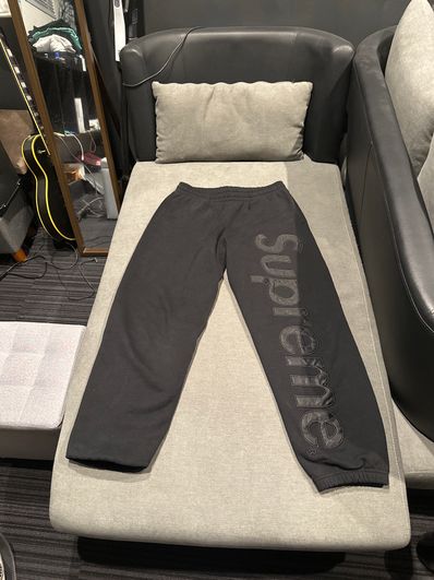 Supreme Satin Applique Sweatpant (23FW) "Black"