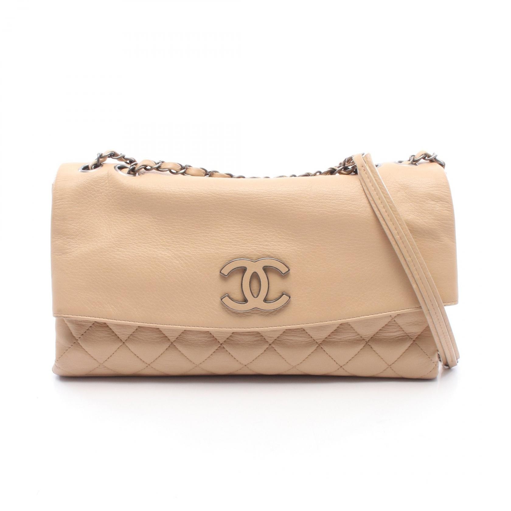 シャネル CHANEL マトラッセ ショルダーバッグ バッグ ラムスキン(羊革) レディース ベージュ系 【中古】