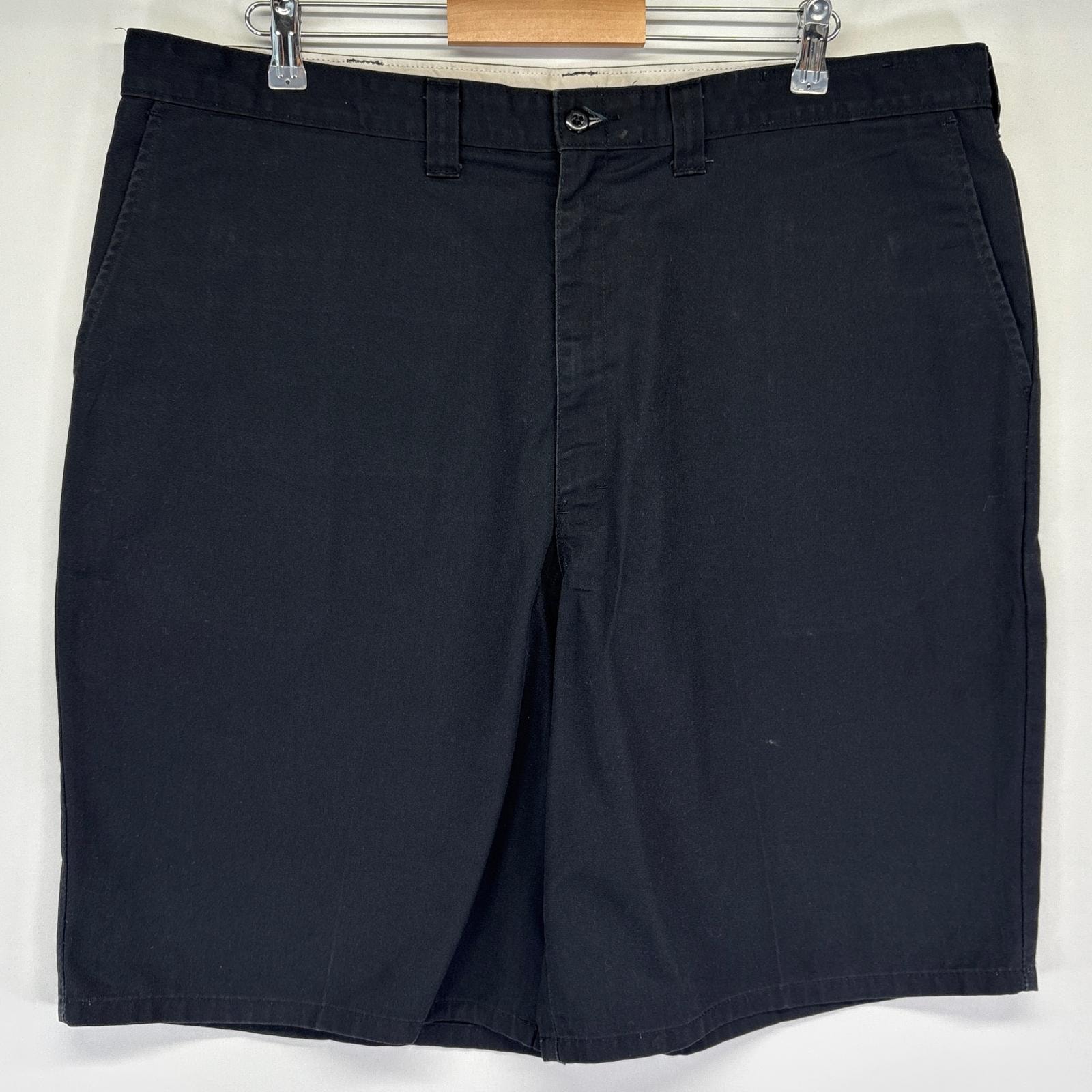古着 ディッキーズ Dickies ショートパンツ ハーフ 半ズボン 短パン 大きいサイズ ワンポイントロゴ ワーク w42  ブラック メンズ