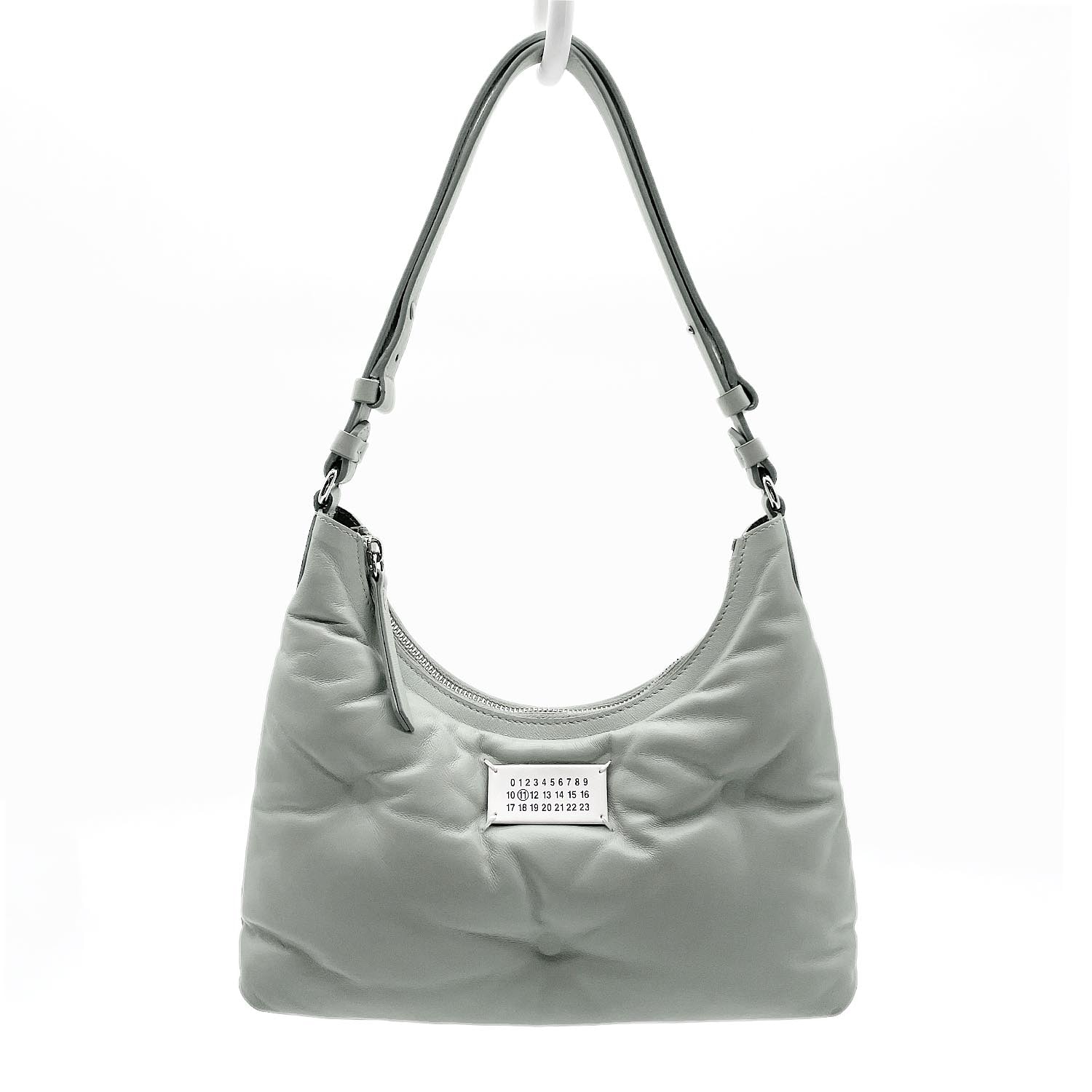 Maison Margiela メゾンマルジェラ グラムスラム スモール ホーボー ショルダーバッグ
 クッション RFID レザー グレー レディース
 【中古】