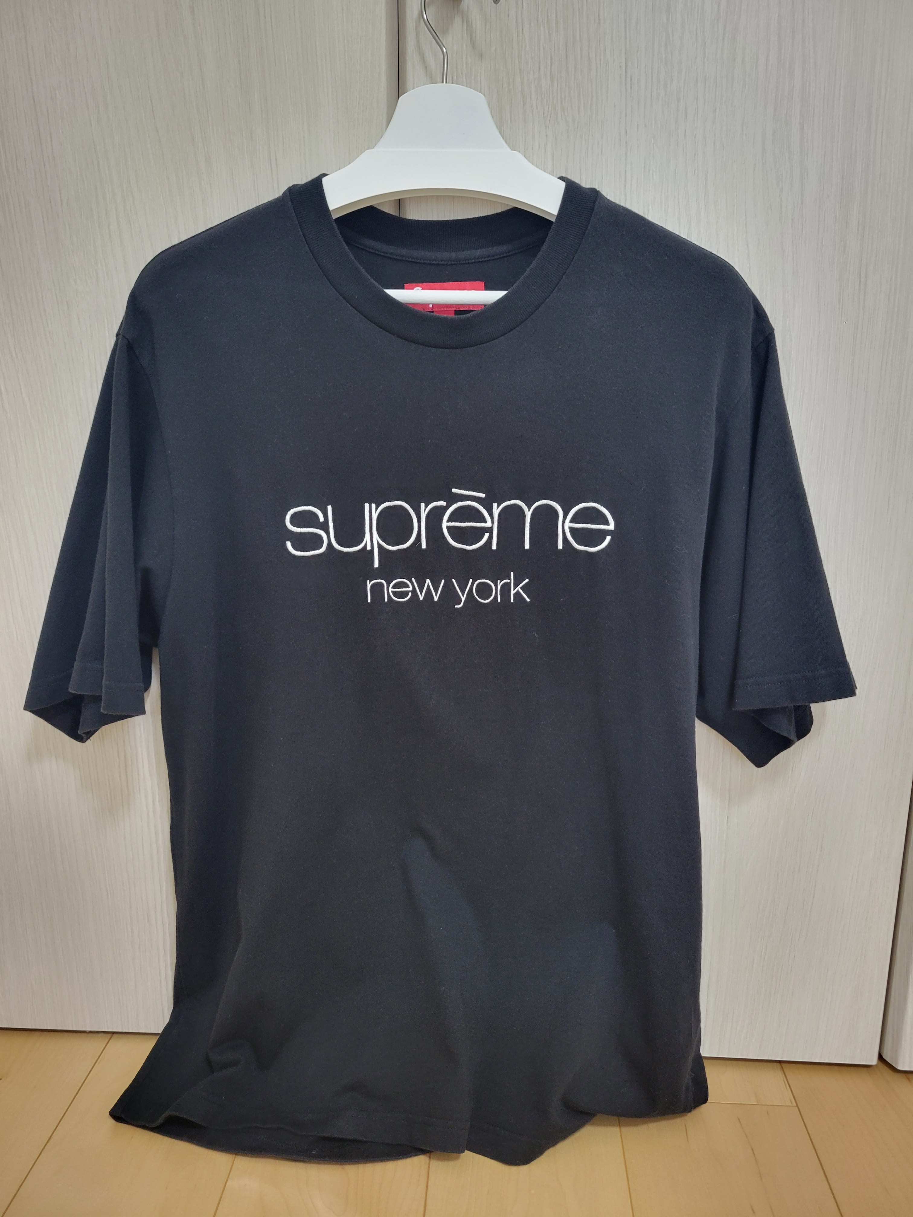 Supreme Classic Logo S/S Top "Black"