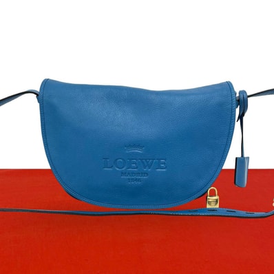 LOEWE ロエベ ヘリテージ ロゴ 刻印 レザー ショルダーバッグ ブルー
18660