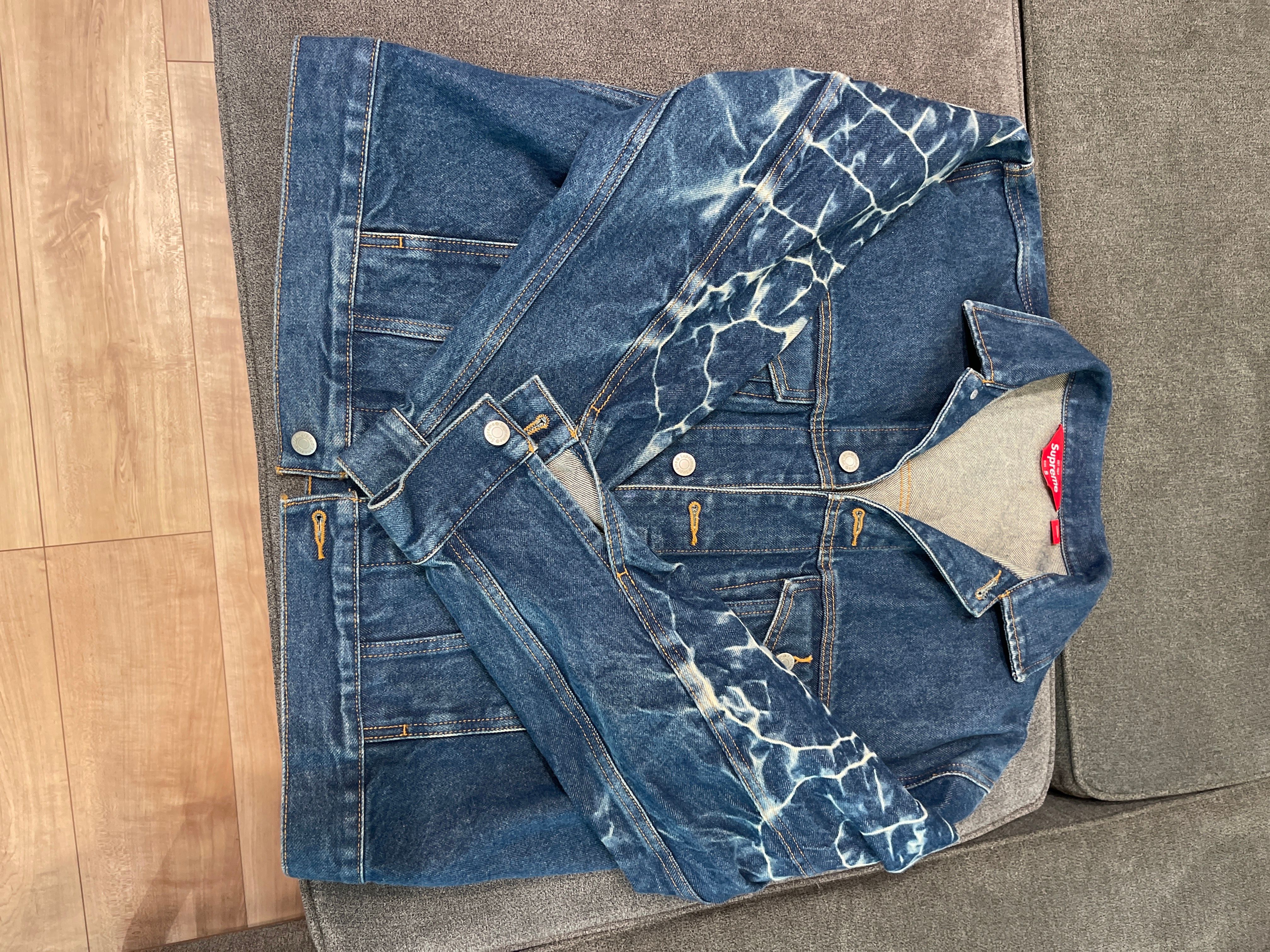 Supreme Shibori Denim Trucker Jacket "Rigid Indigo"