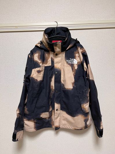 Supreme x The North Face Bleached Denim Print Mountain Jacket "Black"