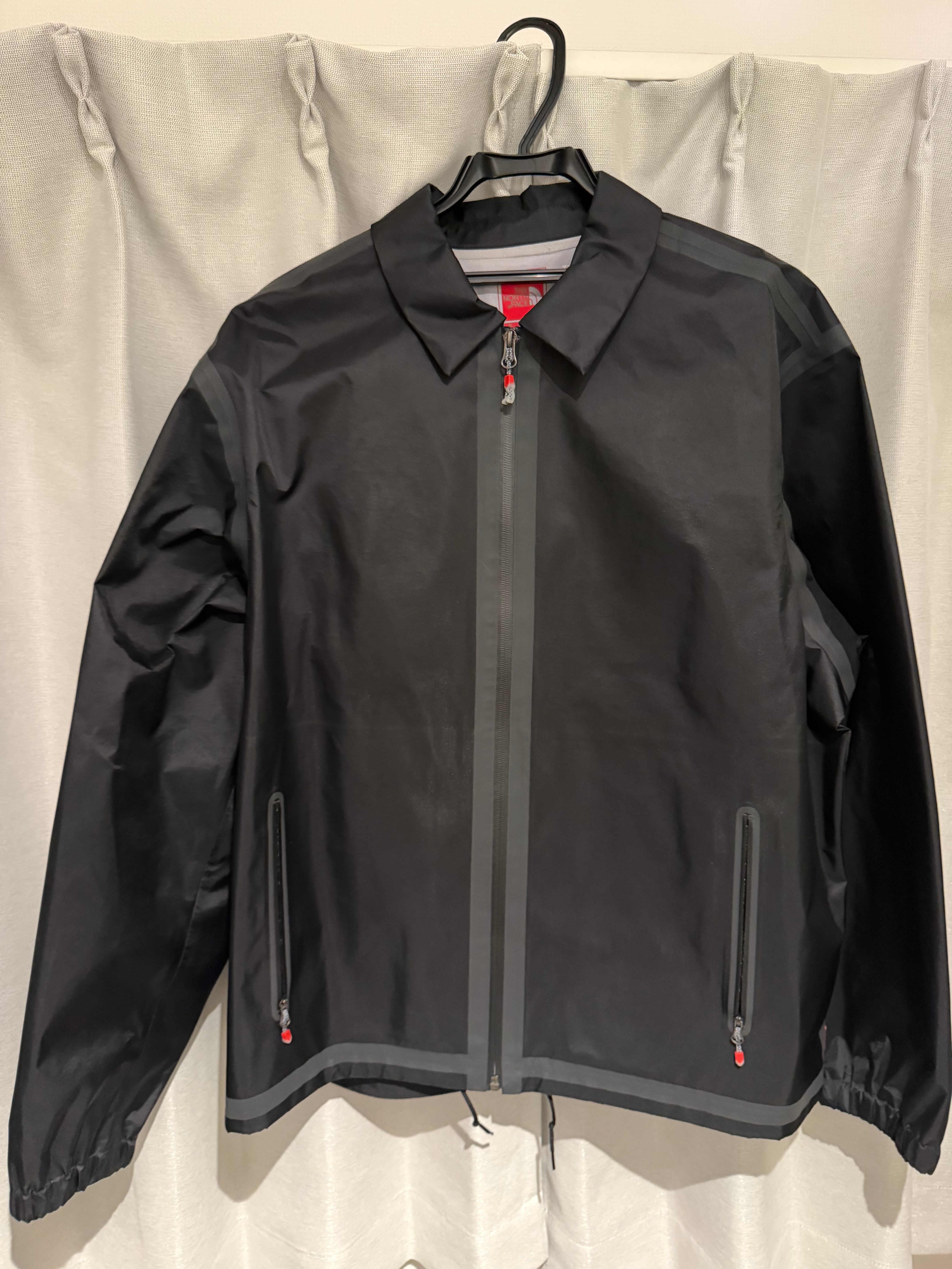 Supreme x The North Face Summit Series Outer Tape Seam Coaches Jacket "Black"