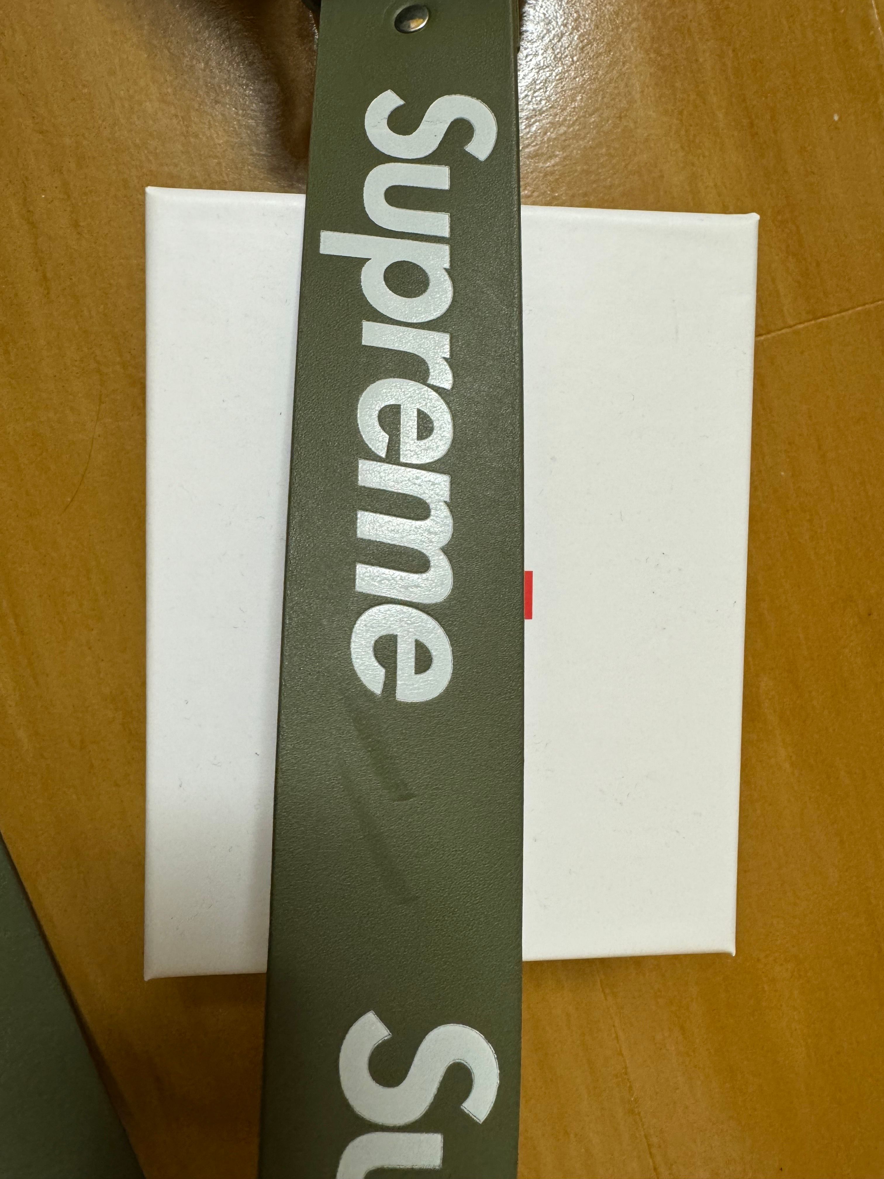 Supreme Repeat Leather Belt "Olive" (22SS)