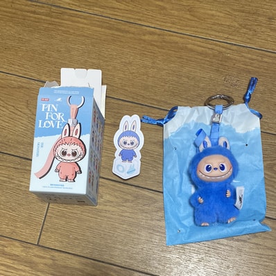 POP MART THE MONSTERS (LABUBU) Pin for Love Series-Vinyl Plush Pendant (N-Z) O