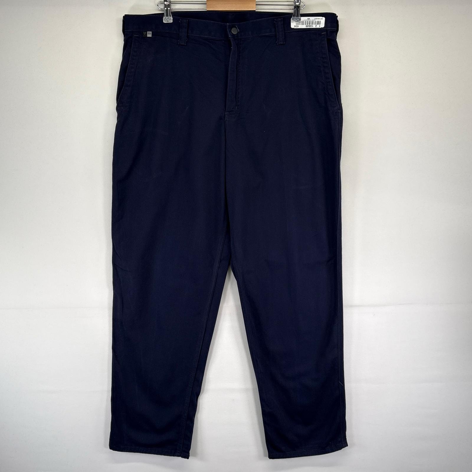 古着 カーハート Carhartt パンツ チノパン ワンポイントロゴ 大きいサイズ ワーク W40 L32  ネイビー系 メンズ