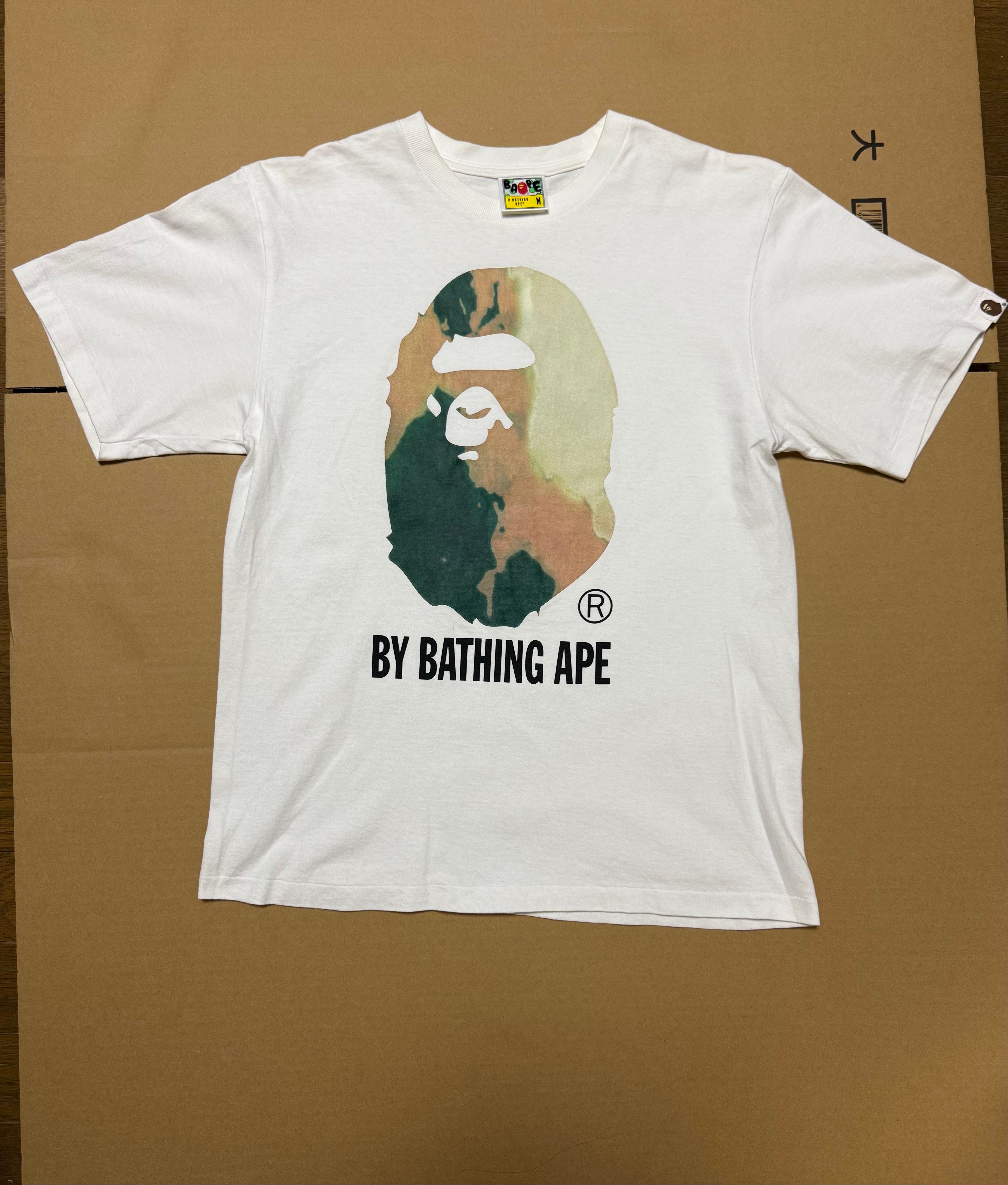 A BATHING APE Logo T-Shirt "White"