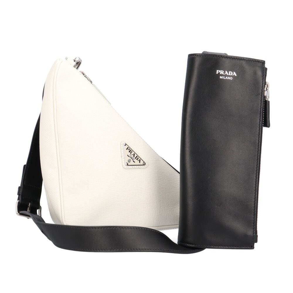 プラダ トライアングルWショルダーバッグ サフィアーノ ショルダーバッグ レザー 2VH157 ブラック ユニセックス PRADA 中古