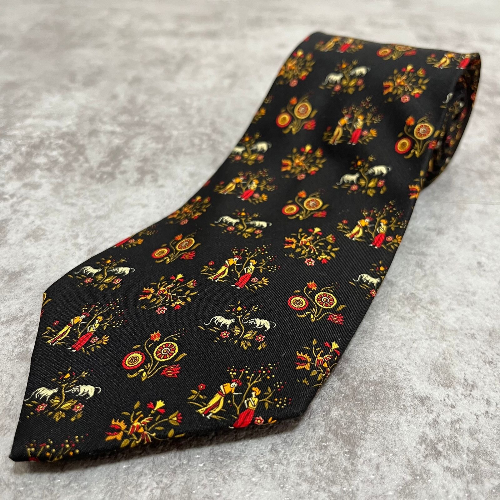 サルヴァトーレフェラガモ ネクタイ メンズ