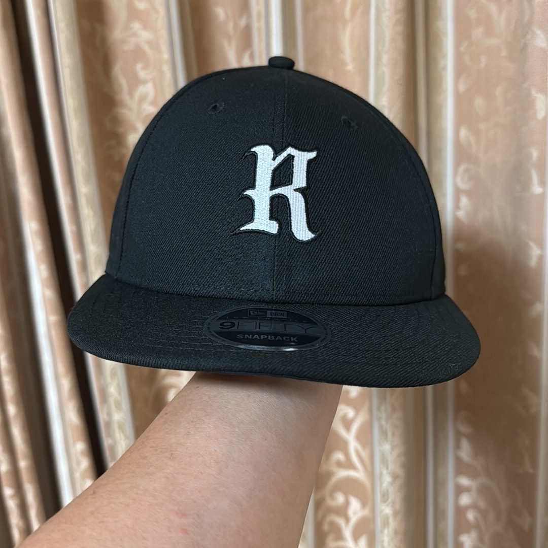 NEW ERA x RHC Ron Herman 9Fifty R Logo Cap "Black"