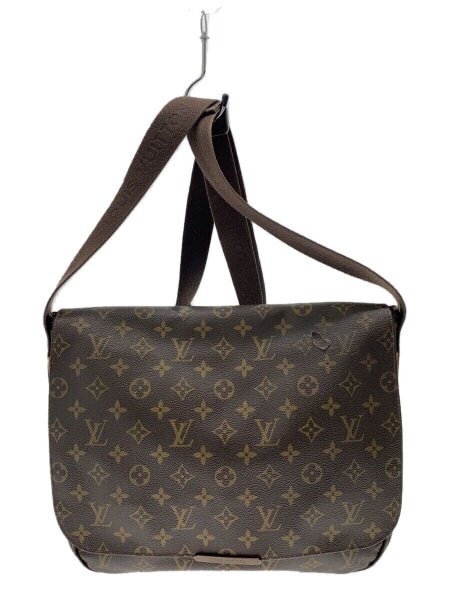 Louis Vuitton Monogram Messenger MM Beaubourg