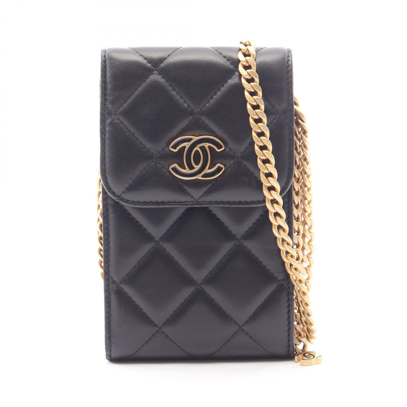 シャネル CHANEL マトラッセ フォンケース ショルダーバッグ バッグ ラムスキン(羊革) レディース ブラック系 AP2636 【中古】
