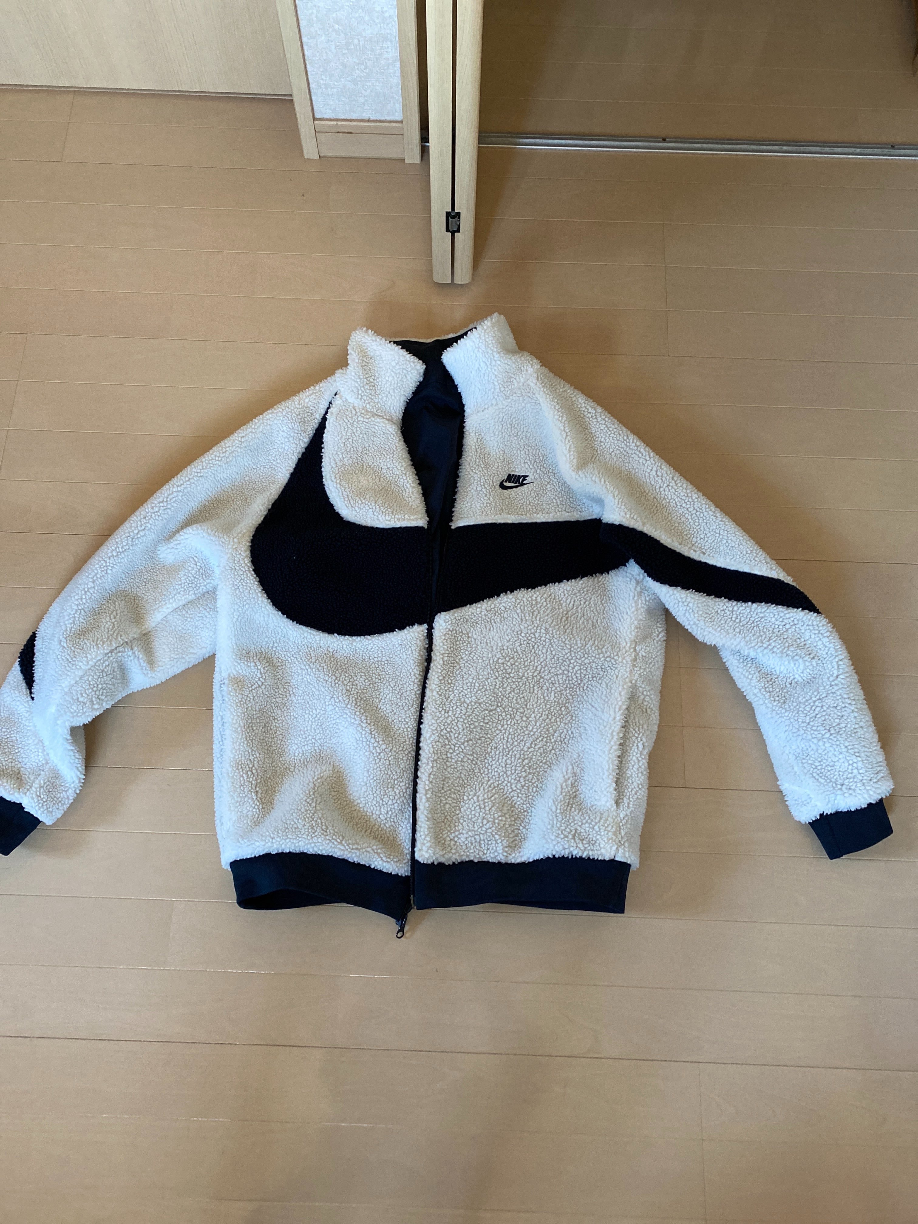 Nike Big Swoosh Reversible Boa Jacket "Sail/Dark Obsidian"