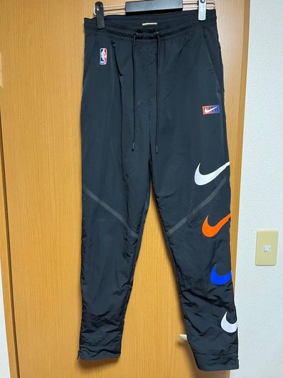 Kith x Nike x New York Knicks Pant "Black"